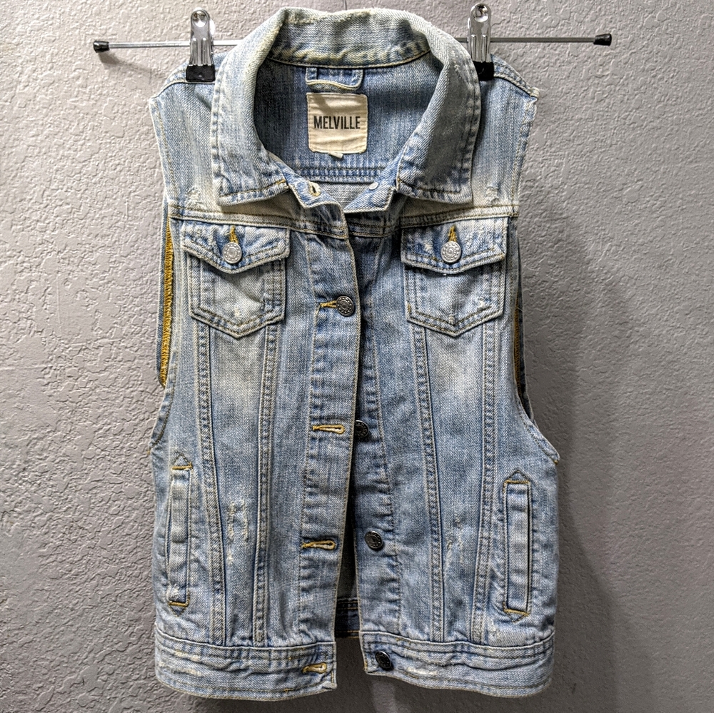 Sleeveless  vest denim jacket